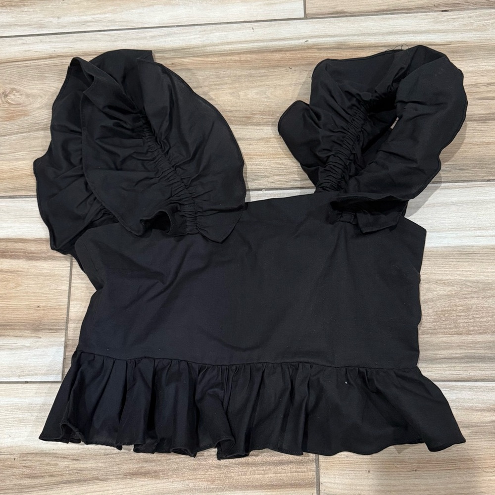 RW&CO. Black Ruffled Blouse